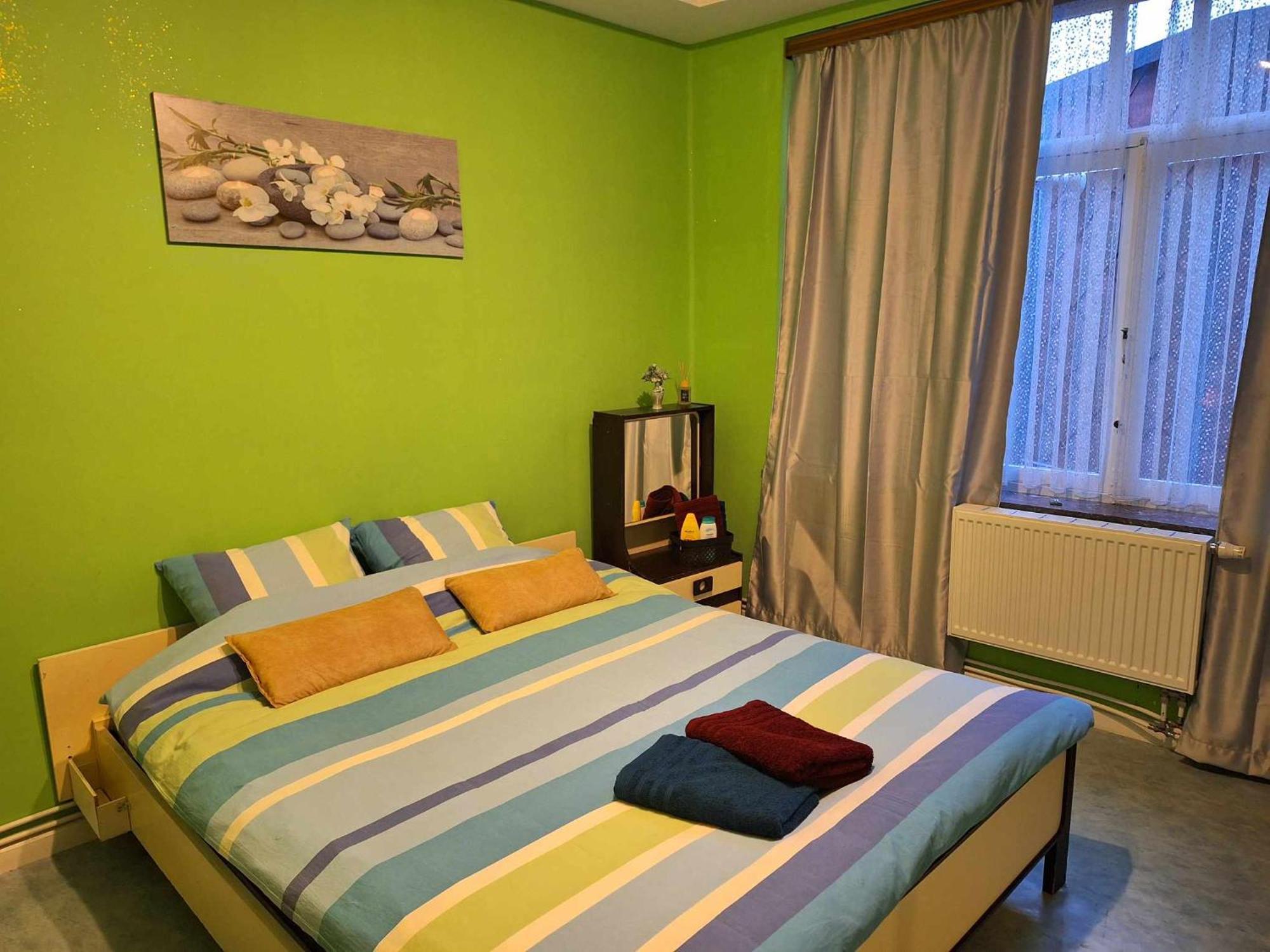 Simpele Slaapkamer Герардсберген Екстериор снимка